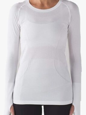 Lululemon Long Sleeve White Seamless Top- Swiftly Tech Long Sleeve Crew